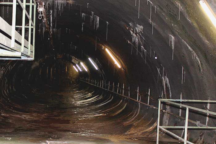 Tunnel