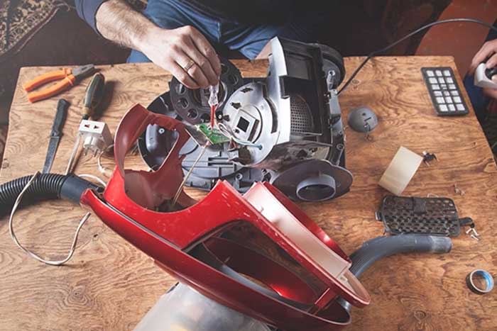 Content_Staubsaugerreparatur-700x467